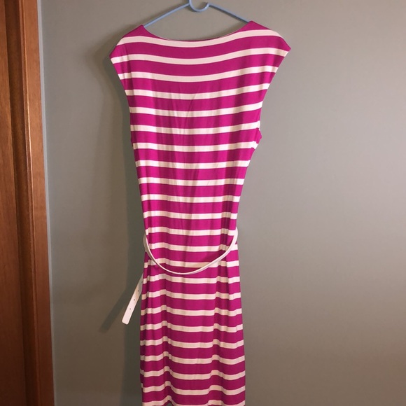 CALVIN KLEIN WOMAN’S DRESS SIZE 12. NEW WITH TAGS ON IT. SMOKE FREE HOME. - Picture 5 of 5